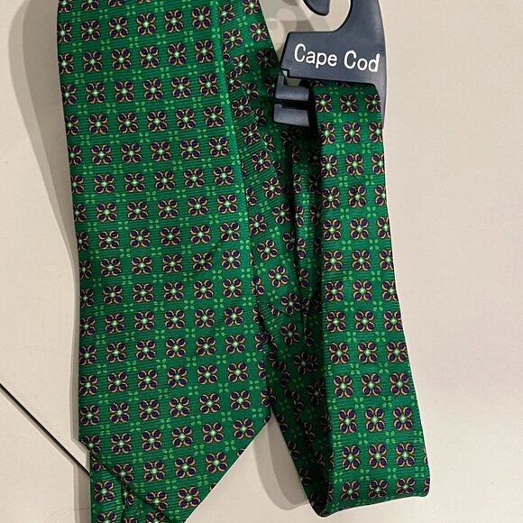 Cape Cod Vibrant Multicolor Silk Tie Green Purple Blue Orange New Without Tag - Picture 1 of 10